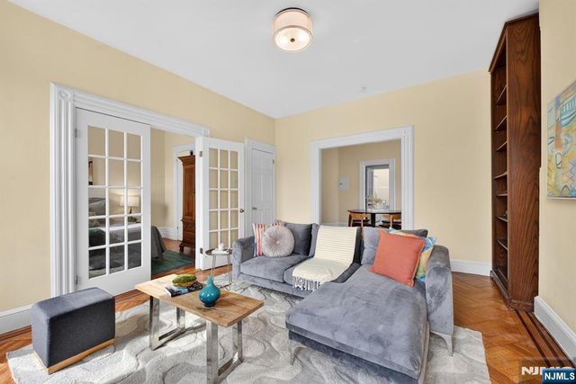 938 Hudson Street 6, Hoboken, NJ 07030