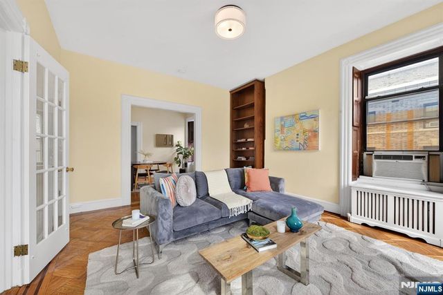 938 Hudson Street 6, Hoboken, NJ 07030