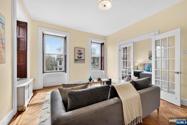 938 Hudson Street 6, Hoboken, NJ 07030