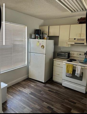 2532 WOODGATE BOULEVARD 205, Orlando, FL 32822