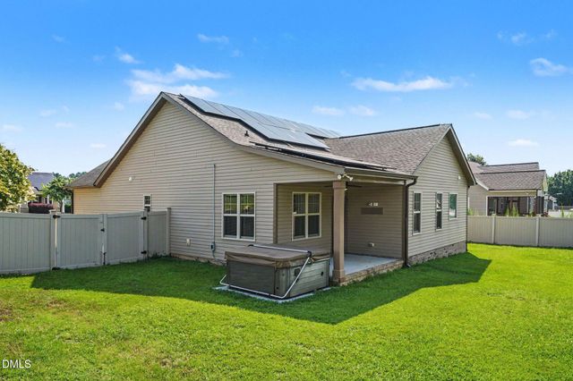 10 Braddock Drive, Lillington, NC 27546