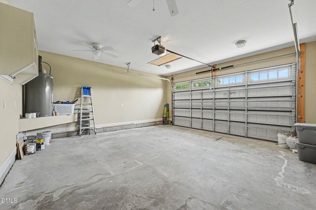 10 Braddock Drive, Lillington, NC 27546