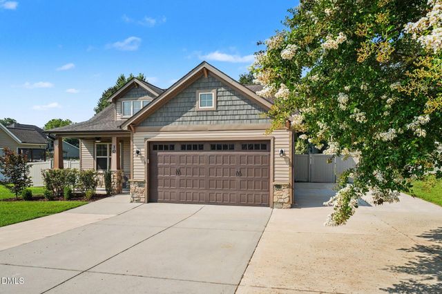 10 Braddock Drive, Lillington, NC 27546