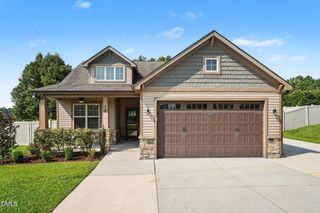 10 Braddock Drive, Lillington, NC 27546