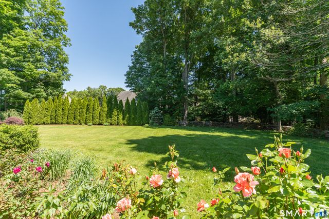 58 Featherbed Lane, Branford, CT 06405