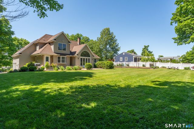 58 Featherbed Lane, Branford, CT 06405