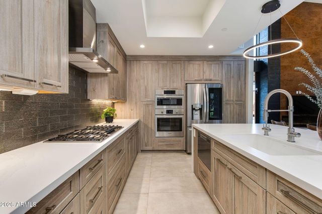 6525 E CAVE CREEK Road 27, Cave Creek, AZ 85331