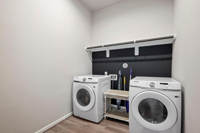 9715 Migrant Hawker Court, Conroe, TX 77385