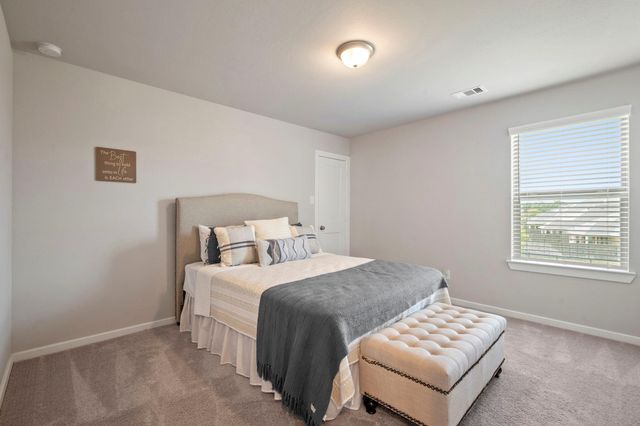 9715 Migrant Hawker Court, Conroe, TX 77385