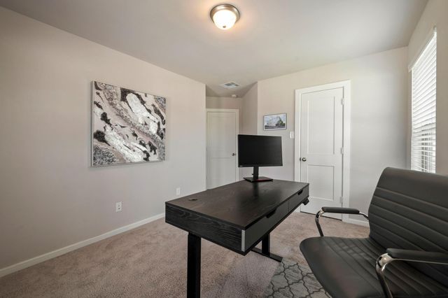 9715 Migrant Hawker Court, Conroe, TX 77385