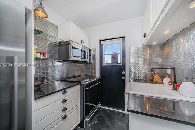 360 Meridian Avenue 6E, Miami Beach, FL 33139
