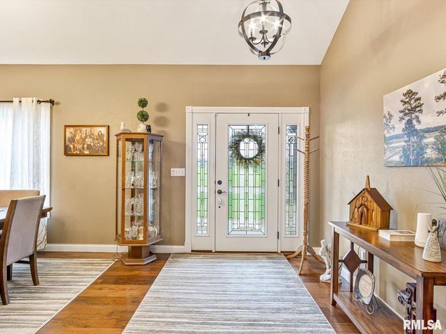 432 INDIAN TRAIL Drive, Pinckneyville, IL 62274