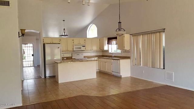 9243 S 51st Street, Phoenix, AZ 85044