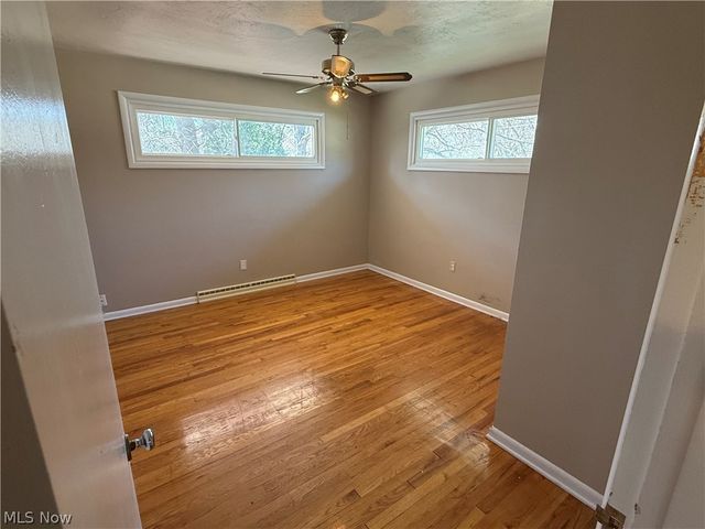 4362 Porter Road, North Olmsted, OH 44070