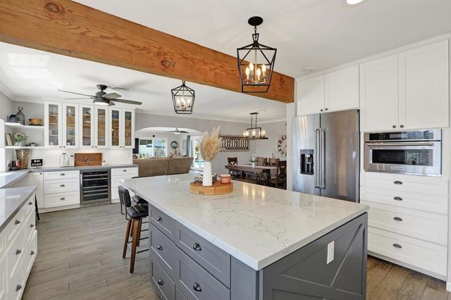 12913 Evalyn Ct., Poway, CA 92064