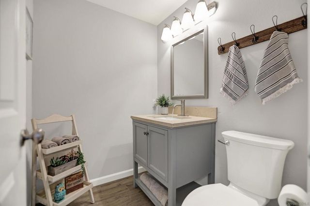 12913 Evalyn Ct., Poway, CA 92064