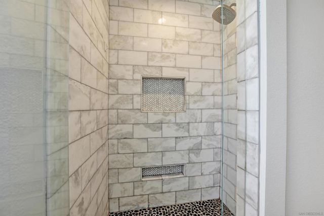 12913 Evalyn Ct., Poway, CA 92064