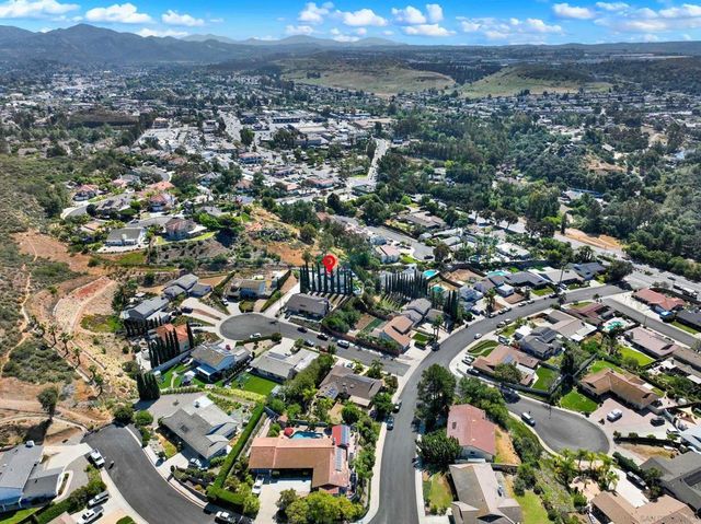 12913 Evalyn Ct., Poway, CA 92064