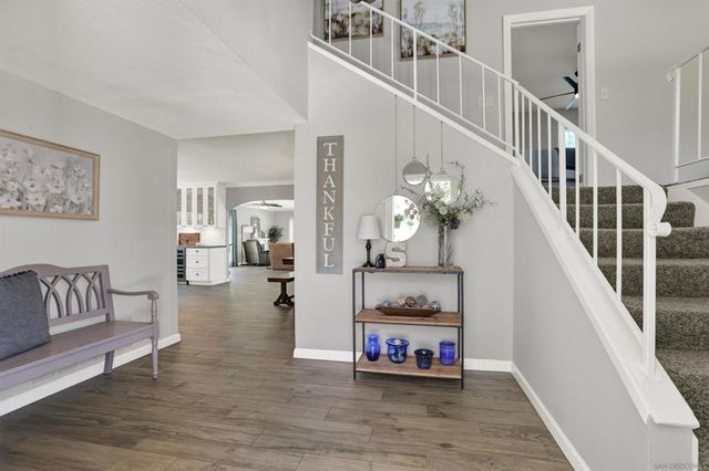 12913 Evalyn Ct., Poway, CA 92064