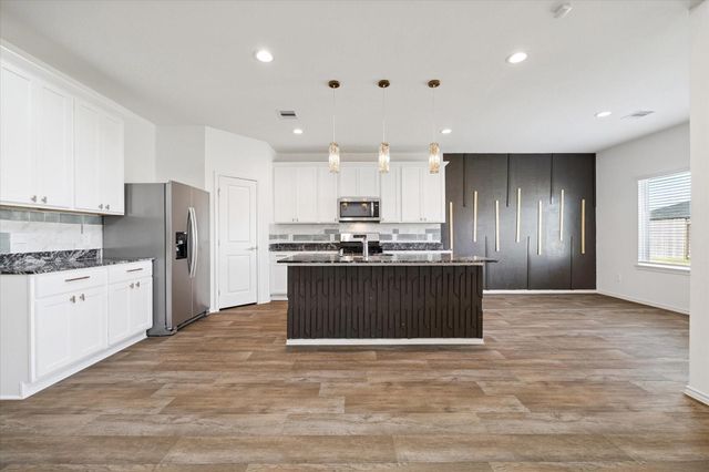 2938 Bur Landing Ln, Rosenberg, TX 77469