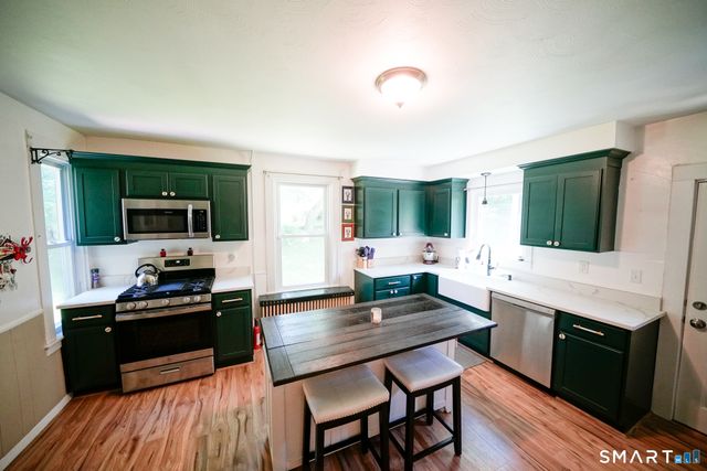 63 Grand Avenue, Vernon, CT 06066