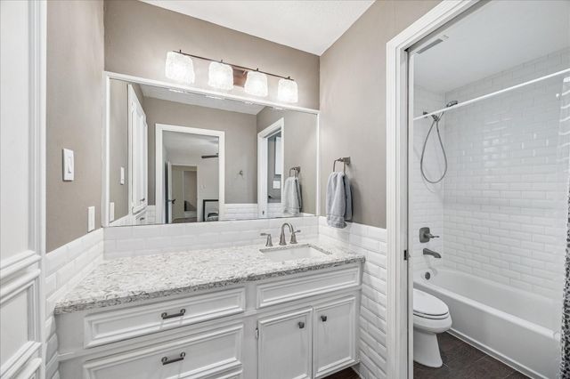 2 Chatterbird Lane, The Woodlands, TX 77380