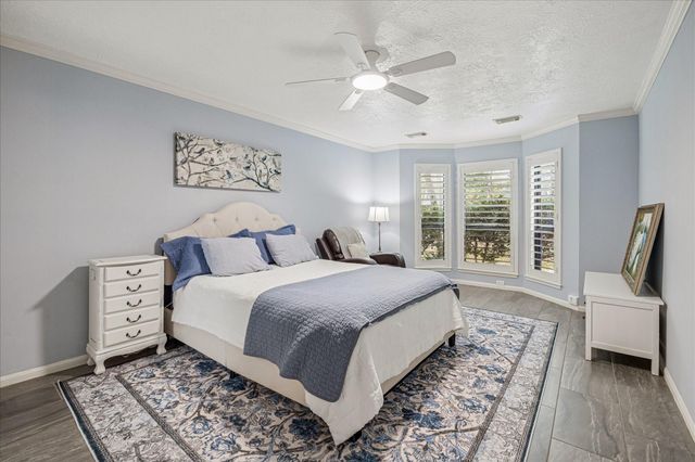 2 Chatterbird Lane, The Woodlands, TX 77380