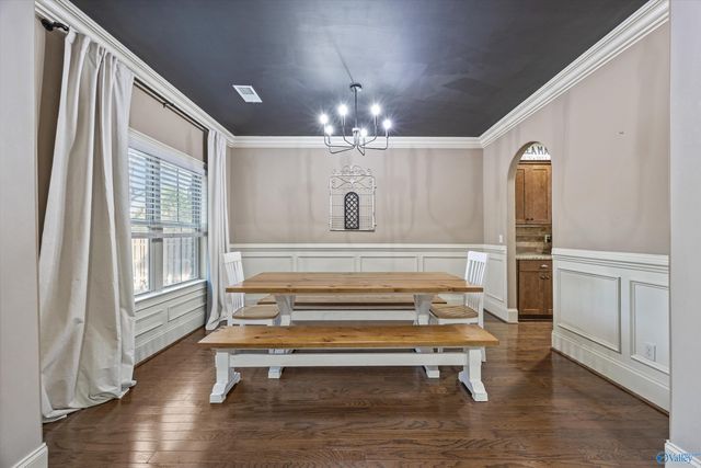 22927 Bluffview Drive, Athens, AL 35613