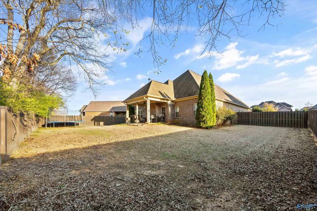 22927 Bluffview Drive, Athens, AL 35613