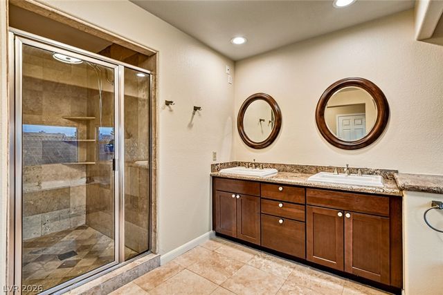 8240 Tivoli Cove Drive, Las Vegas, NV 89128