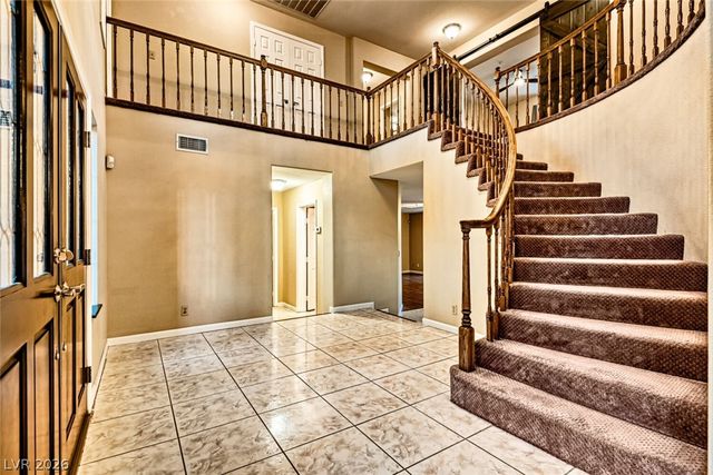 8240 Tivoli Cove Drive, Las Vegas, NV 89128