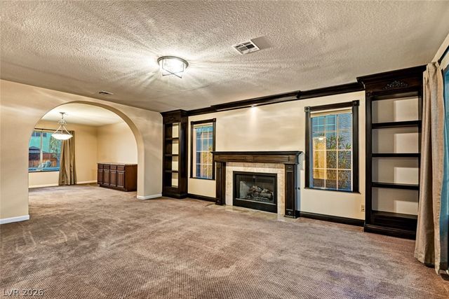 8240 Tivoli Cove Drive, Las Vegas, NV 89128