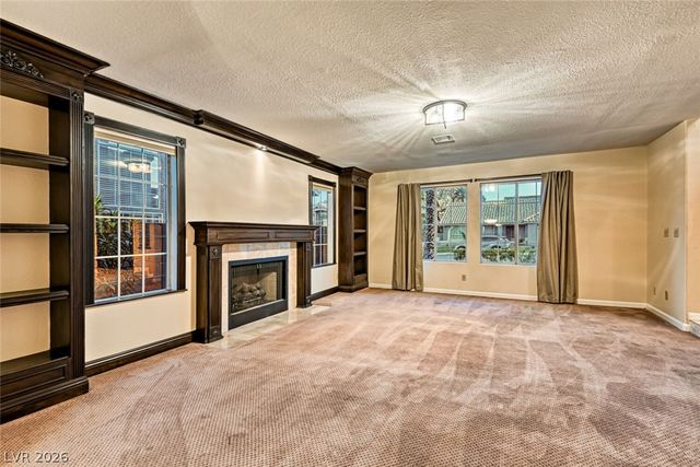 8240 Tivoli Cove Drive, Las Vegas, NV 89128