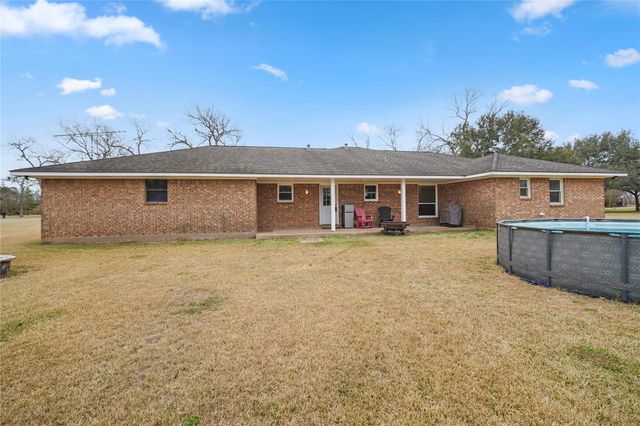1112 Knox Lane, Wharton, TX 77488