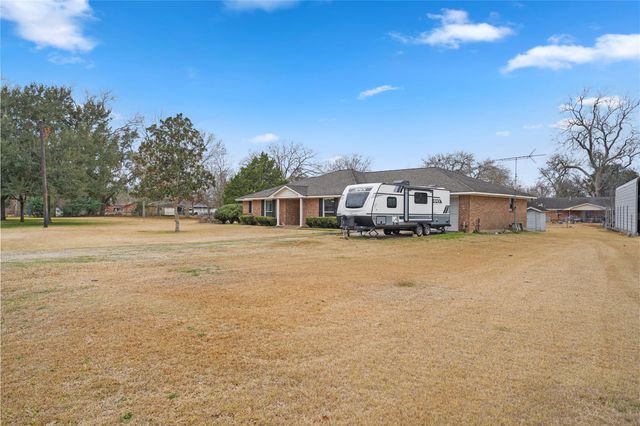 1112 Knox Lane, Wharton, TX 77488