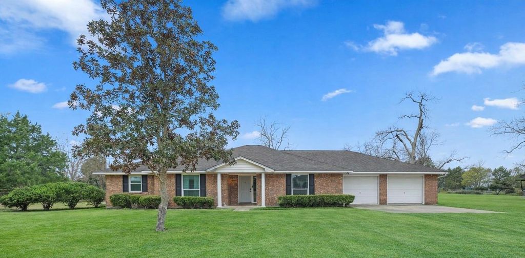 1112 Knox Lane, Wharton, TX 77488