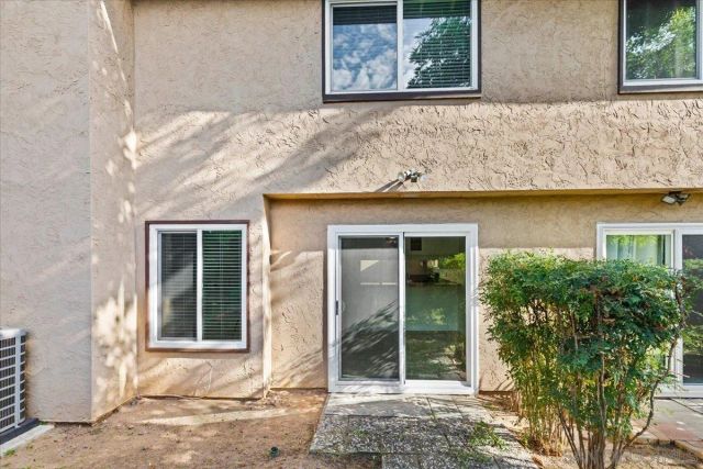 140 E El Norte Pkwy 3, Escondido, CA 92026