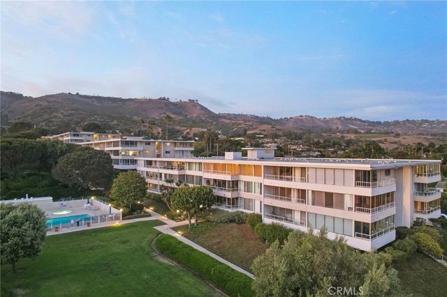 32709 Seagate H, Rancho Palos Verdes, CA 90275