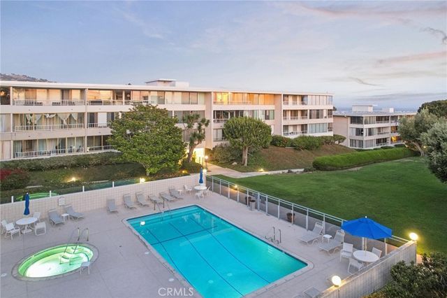 32709 Seagate H, Rancho Palos Verdes, CA 90275