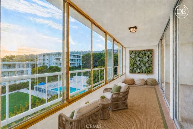 32709 Seagate H, Rancho Palos Verdes, CA 90275