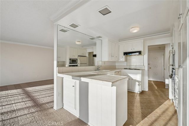 32709 Seagate H, Rancho Palos Verdes, CA 90275