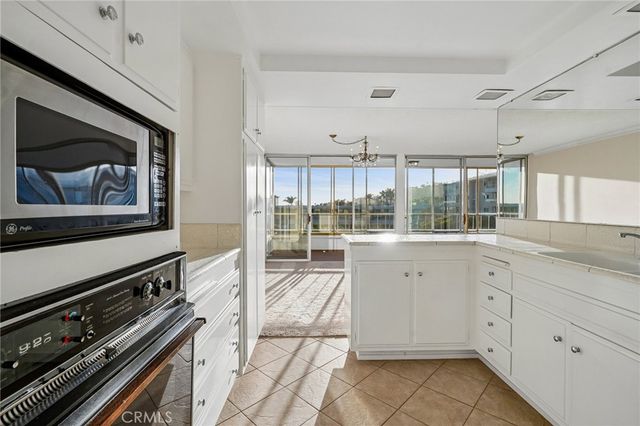 32709 Seagate H, Rancho Palos Verdes, CA 90275