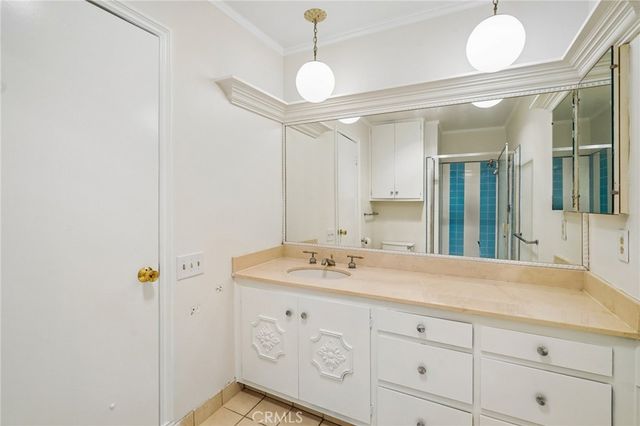 32709 Seagate H, Rancho Palos Verdes, CA 90275