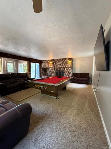 26800 Ballard Street, Harrison Charter Township, MI 48045