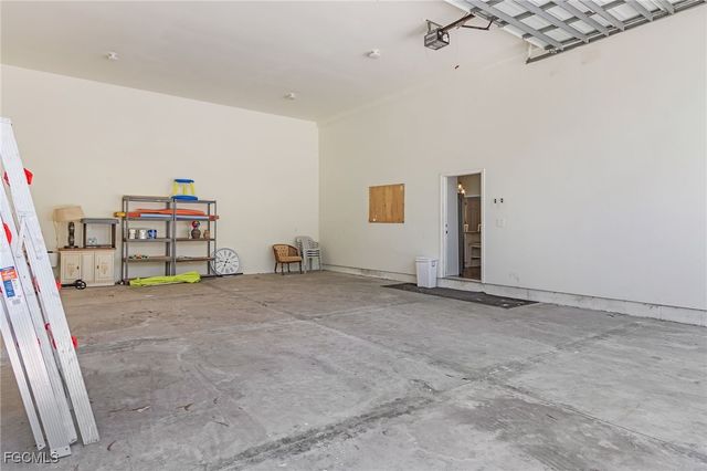 3810 Myers LN, St James City, FL 33956