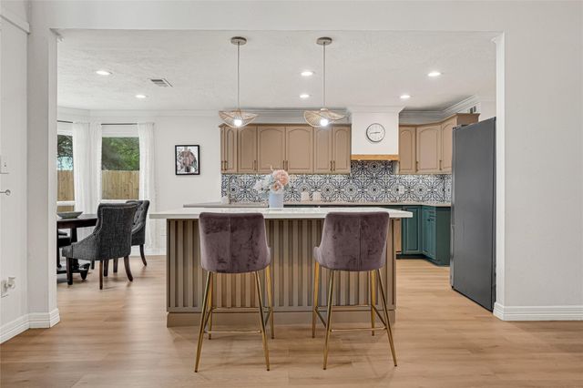 18014 Vintage Wood Lane, Spring, TX 77379