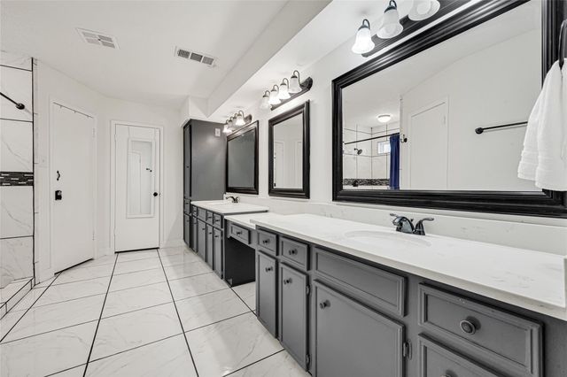 18014 Vintage Wood Lane, Spring, TX 77379