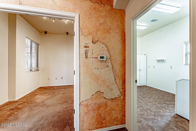 267 N Vía La Castellana, Green Valley, AZ 85614