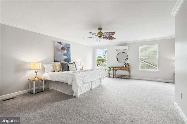 7035 ALLINGTON MANOR CIR E, Frederick, MD 21703