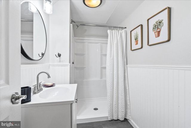 7035 ALLINGTON MANOR CIR E, Frederick, MD 21703